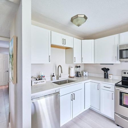 Grand 2 Bedroom On The Intracoastal 里维埃拉海滩 外观 照片